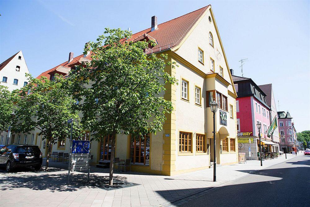 Joesepp'S Hotel Am Hallhof Memmingen Exterior photo